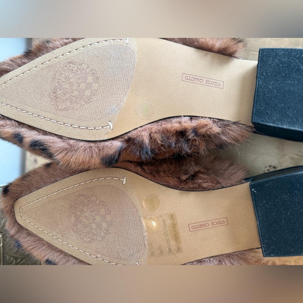 Vince Camuto Samara Slip On Flat Mule - Picture 4 of 4